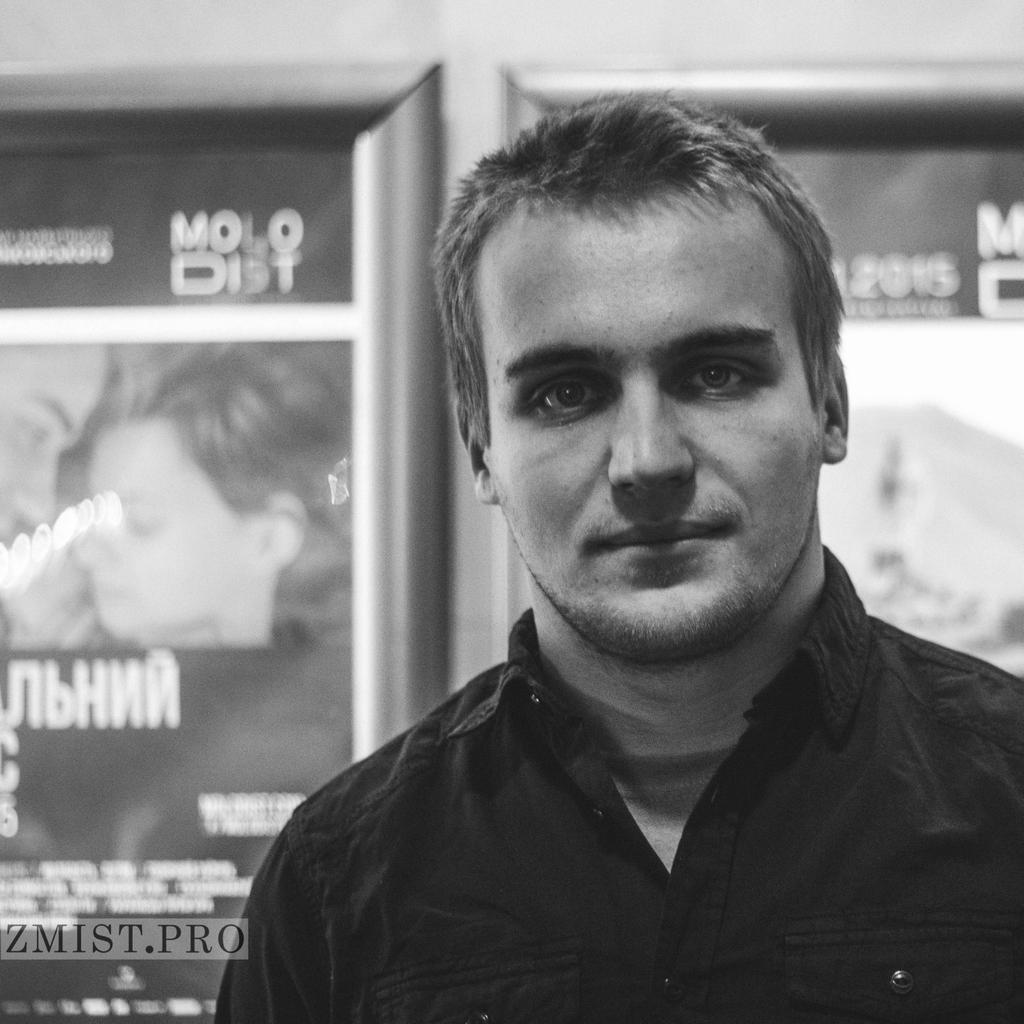 Zmist_pro's tweet photo. Сходили на #molodist. 
Відкрили для себе нові цікаві проекти.
#documentary #zmist #ukraine #molodist2015 #kiev https://t.co/20TyNt3wKc