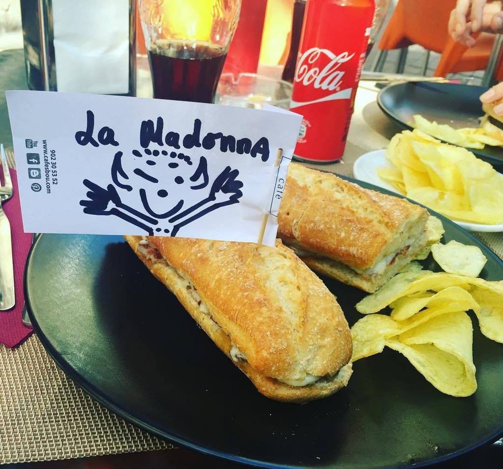 BarcelonaInsta's tweet image. Bocadillos molones de mis chicos del ticset! #tincset #muchoamor ✌🏽️❤️ by jurdi_ ift.tt/1larX7c