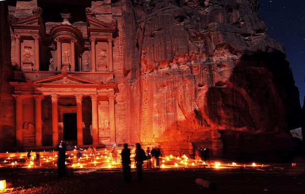 elPachinko's tweet photo. El finde me gusta soñar con algún destino apasionante... yo elijo Petra en Jordania y ¿tú? https://t.co/aILiTyxoWE https://t.co/KEVQoGgzXL
