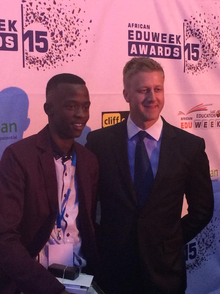 karabomaloka's tweet photo. I really admire @GarethCliff https://t.co/vUSC2poxlK