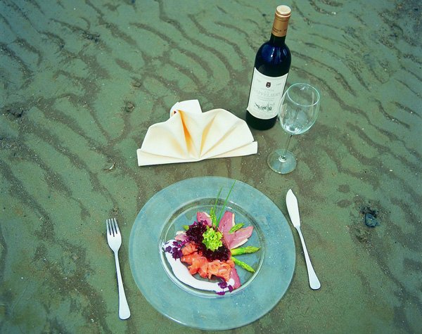 <a href="/bijjef/">Bij Jef</a> in top 100 Lekker, <a href="/hotelrebecca/">Brasserie Rebecca</a> en <a href="/korensant/">Korensant</a> in top 500. waddengoud.nl/waddengoud-jou… #Lekker #Waddengoud
