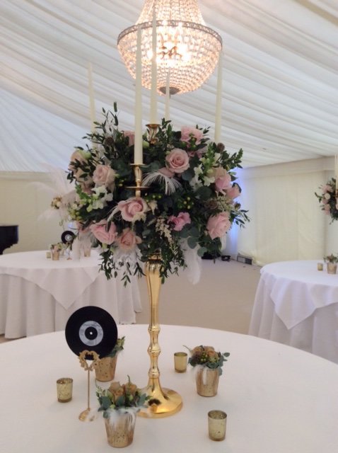 A pic or two from last week's lovely feather filled <a href="/AynhoePark/">AYNHOE PARK</a> wedding with <a href="/VanillaRoseWed/">VanillaRose Weddings</a>  and <a href="/barriedownie/">Barrie Downie</a>