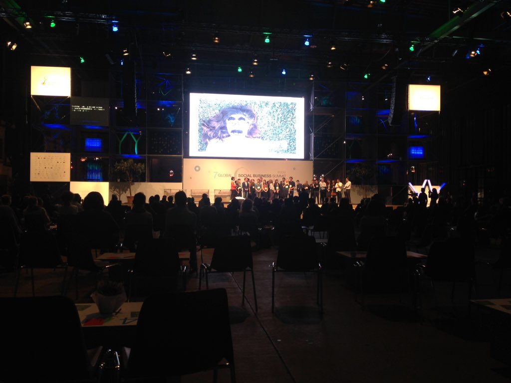 boye_sophie's tweet photo. #ycm2015 on stage #wewantchangenow #GSBS2015 https://t.co/vOflHI2b6v