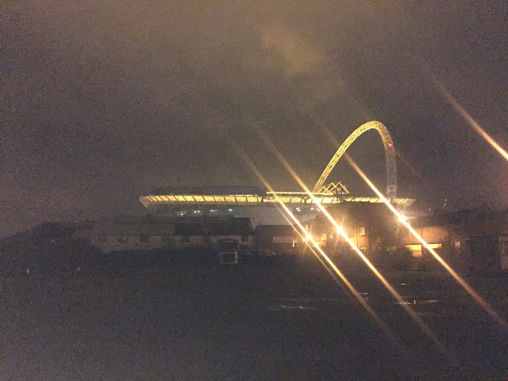 Security at Wembley last night 👍🏻