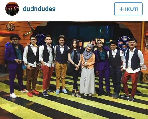 sarisinta318's tweet image. sebentar ada @FatinSL di @TheComment_NET @netmediatama @DudNDudes  📺

 #FatinTheComment_NET