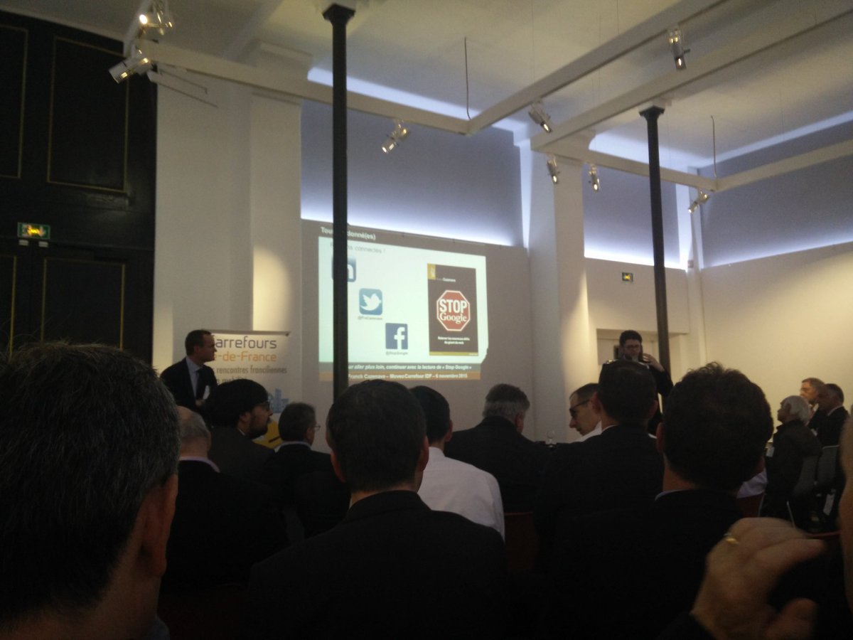 RatZillaS's tweet photo. #CarrefoursIDF avec @pole_moveo Présentation de @FraCazenave des défis que pose Google à l'industrie automobile https://t.co/BuidWOtvPP