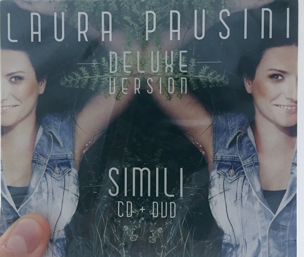 LuigiSprovieri's tweet photo. Cara @LauraPausini da primavera in anticipo, io sono passato al mio regalo di "NATALE in anticipo"!
#persempretu😍❤️😍 https://t.co/50W2BGlJ3m
