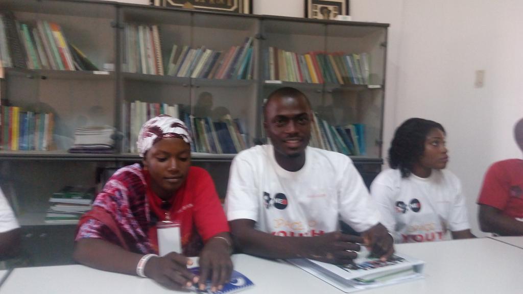 K_haruna07's tweet photo. Courtesy visit to @OSIWA1 office in abj. @YIAGA #YOS2015 #OPACE3.0 @NEDemocracy @NDI @IRIglobal @ProjectYES_ng https://t.co/oUMXO5VOfl
