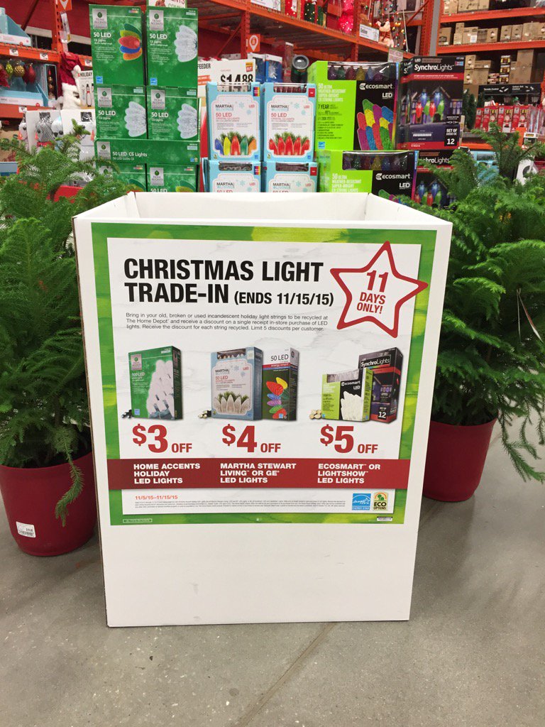 homedepot2403's tweet photo. The Great Christmas Light Trade-In Event going on now at the Auburn Depot. Limited time. #upgradetoLED #werecycle https://t.co/m2NZj9LUgG