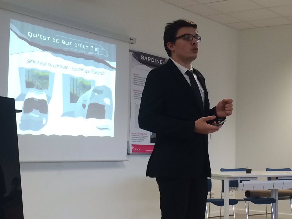 QuentinHll's tweet photo. Le projet #Sardine présenté aux étudiants de l'@Estaca_twit. Un gros poisson pour #EstaTrain cette année ! https://t.co/plnfTmyEyf