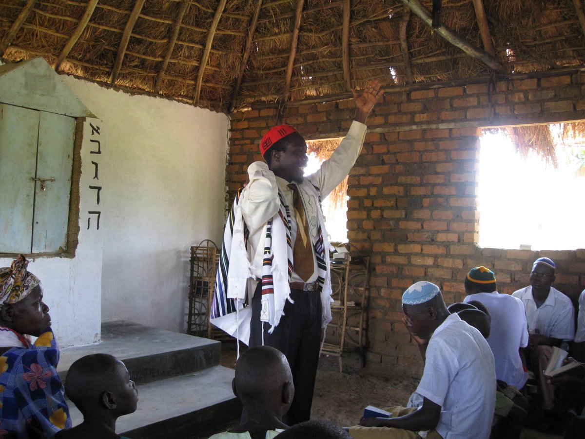 innoafrica's tweet image. Shabbat Shalom from Putti Village, Uganda! Have a great weekend! #TGIF