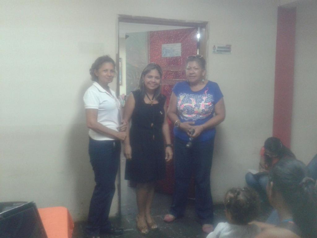 Charla de la mastologo de nuestra unidad Dra Linerys León con la Lcda Betty Carbonara a los afiliados y comunidad