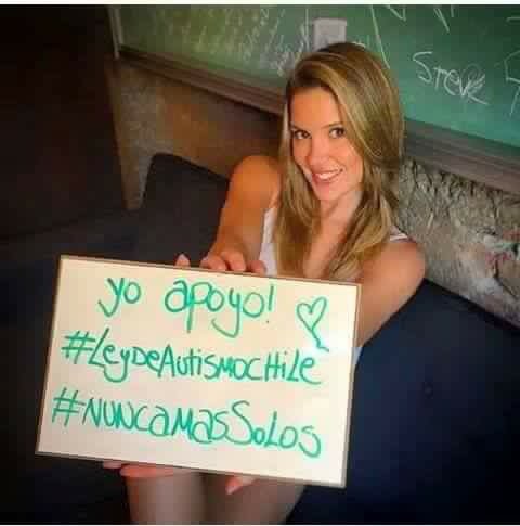 ChileAutismo's tweet photo. Gracias por tu apoyo @Catavallejos 😘
22 de noviembre marcha nacional por una #LeydeAutismoChile todos invitados ! https://t.co/rzJtrNiSQE