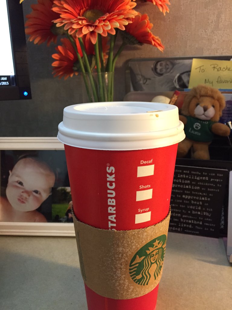 Yes! #RedCups #Starbucks #HolidaysAreComing