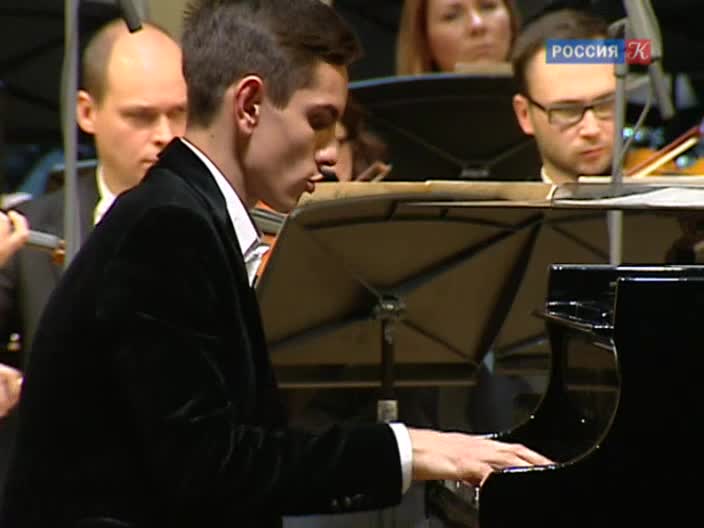 китайский пианист лю ши кунь. международном конкурсе пианистов имени шопена в варшаве. конкурс юных пианистов. международный конкурс пианистов имени шопена в польше. международный конкурс имени шопена.