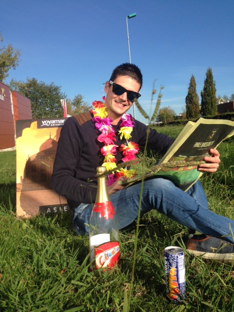 <a href="/DiPapet/">Di Papet</a> vous souhaite un bon week-end sous le soleil ! Cc. <a href="/villeagen/">Ville d'Agen 🇫🇷🇪🇺🇺🇦</a> <a href="/agen_rugby/">Agen Rugby - SUA LG</a> <a href="/Montreurs/">Les Montreurs d'Images</a> @ademflorida