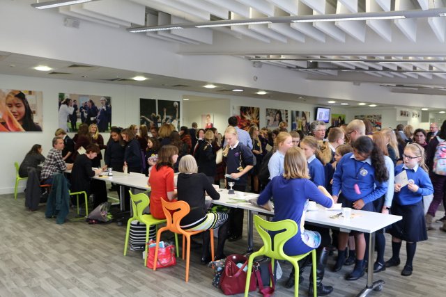 OxfordHighSch's tweet photo. #OBA '15 @marcussedgwick @theapy @redbreastedbird @jocotterillbook @VeeBergin @frazzleddaddy https://t.co/4ZzDyZq78Y https://t.co/U6ib6DtkBm