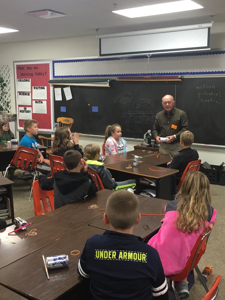 BullocksClass's tweet photo. Had a guest presenter today!! Learning about potential and kinetic energy!! #exploratoryscience #hhes https://t.co/CfQVmm2Xoh