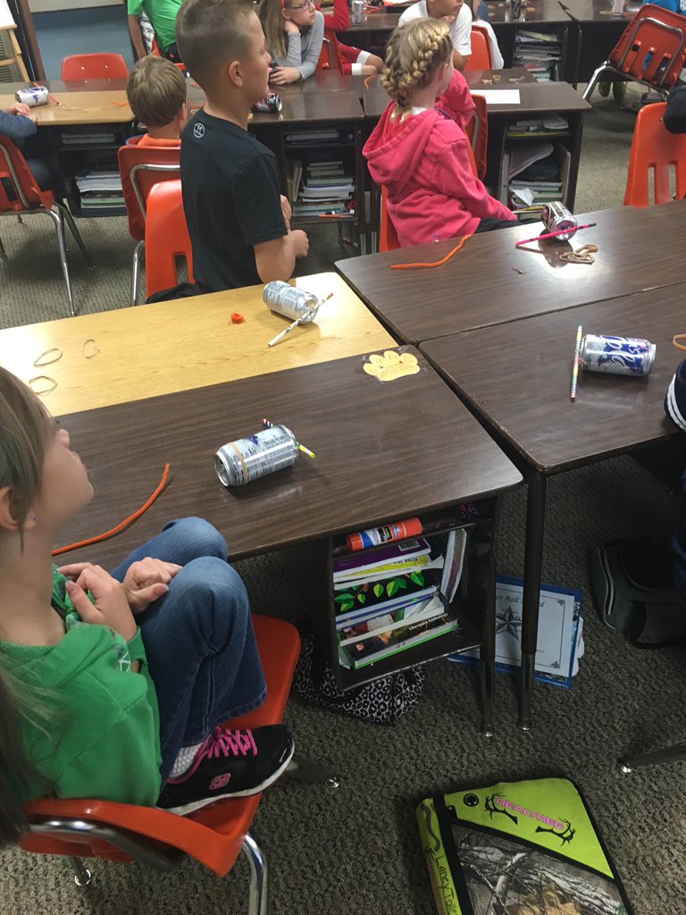 BullocksClass's tweet photo. Had a guest presenter today!! Learning about potential and kinetic energy!! #exploratoryscience #hhes https://t.co/CfQVmm2Xoh