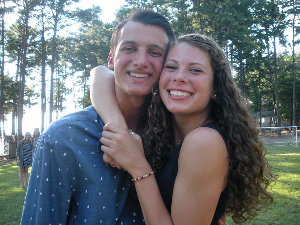 emmalthaus's tweet photo. congrats on being 18!!!!! thanks for all the years of friendships, love ya!! https://t.co/nVZkUWf4H3