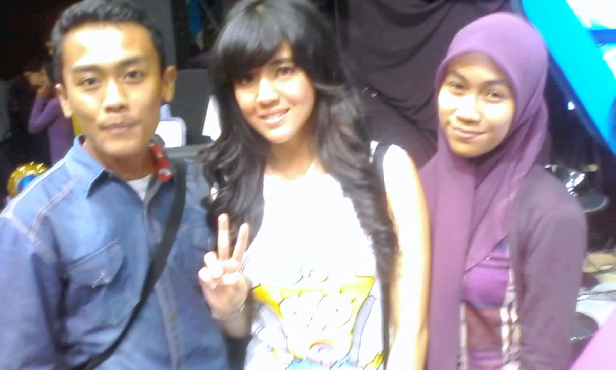 MariaFaSi's tweet image. Belum mandi udah di Dahsyat. wkwkw #AfterFFF1 @zaisiregar25  #FatinTheComment_NET