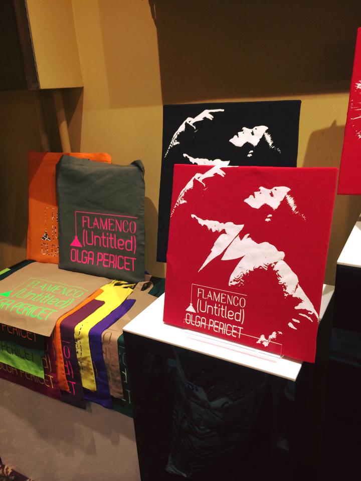 OlgaPericet's tweet photo. Ya está a la venta el Merchandising de #flamencoUntitled CIA. en Repertorio Español https://t.co/5yLNdyAC4K