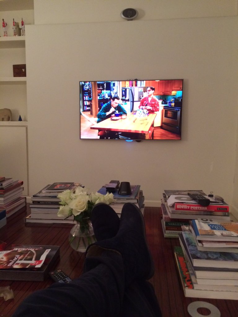 loopynews's tweet image. “@Arsenal49: Feet up, happy weekend, looking forward to seeing @loopynews tomorrow https://t.co/N1eDehfdKN”.....yeayyyy just a few hrs !