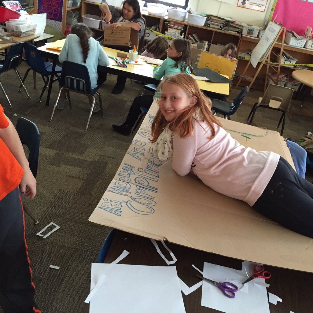 L1HAWSTEM's tweet photo. @BeinlichBecky Cardboard Design Challenge! Such creative, collaborative kiddos!!! #HawCommDay https://t.co/7lkGBhEC7N