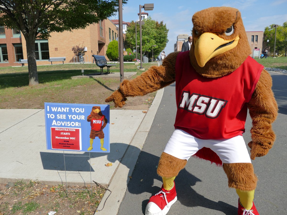 RedHawkLife's tweet photo. Registration starts MONDAY! Make sure to check your status on WESS. https://t.co/5kYVsgcugY https://t.co/RXQVOKMgF1