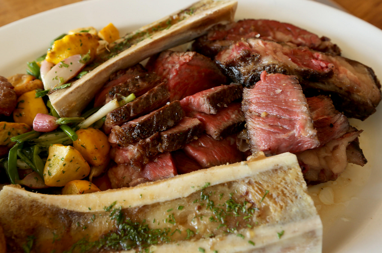 raisazaidi's tweet photo. Where to get the best tacos (and more Mexican food) in Los Angeles. Enjoy:  https://t.co/Z5LGeaSpwY https://t.co/VgFAMoPSXj @jessrojas