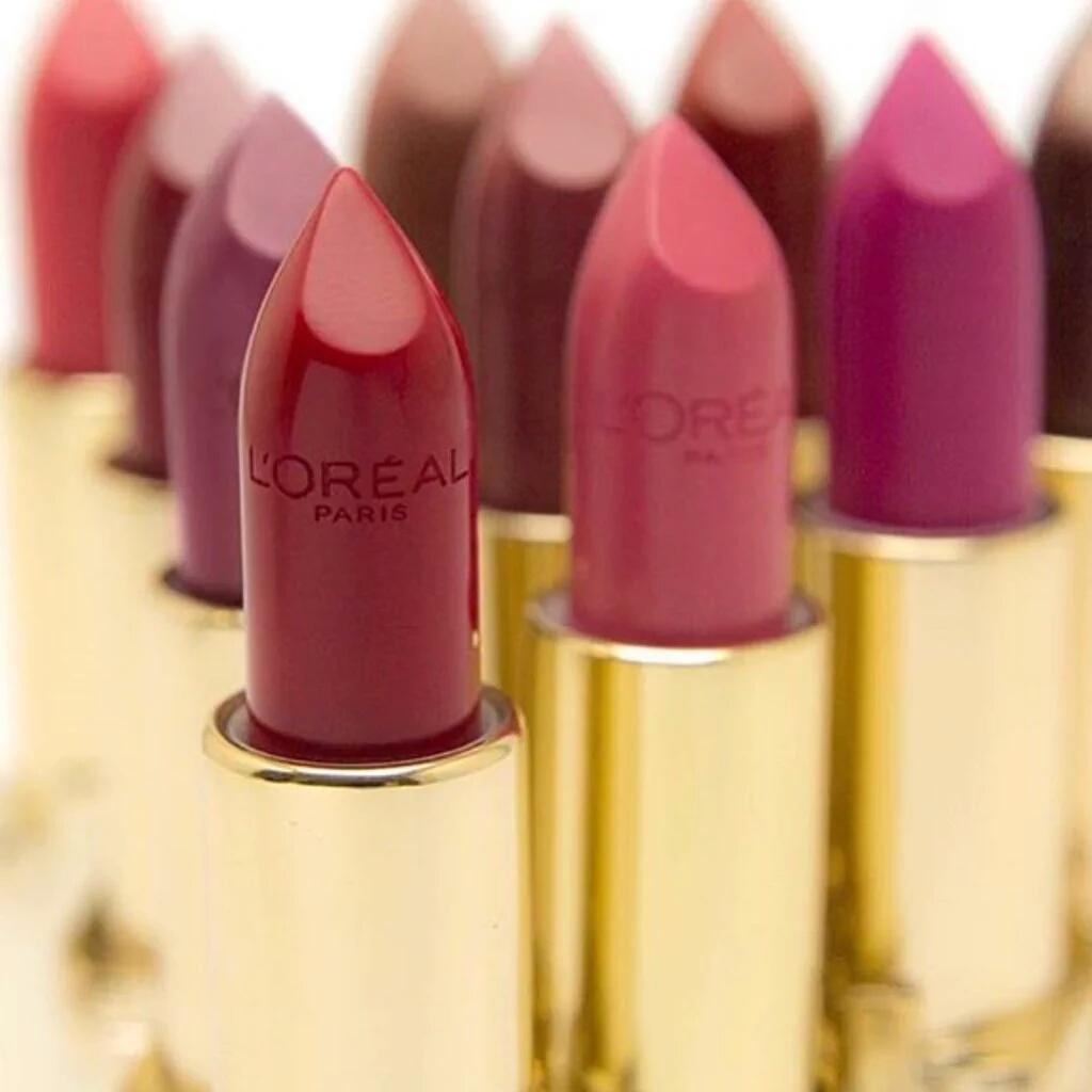 MakeUpAndBeaut7's tweet photo. Rossetti magnifici della @Loreal .. colore intenso 💄💄 https://t.co/NntfTSWfZw