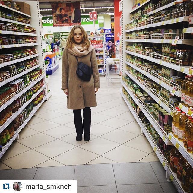 design1o1's tweet photo. #MammaMia3

#YouZeroIn by @maria_smknch

#KeepItSimple hit-and-run in the supermarket aisle #VeryVeryLike https://t.co/jKp31R0h7B