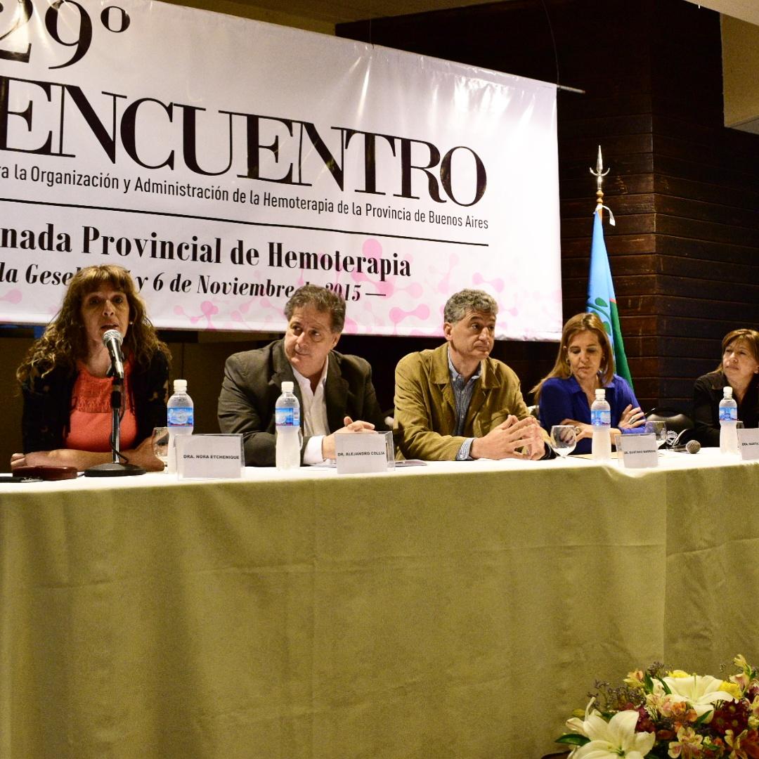 gusbarreraOk's tweet photo. #VillaGesell cierre de las Jornadas de Hemoterapia con el Ministro de Salud Bonaerense Dr Alejandro Collia https://t.co/IuCE40lw7B