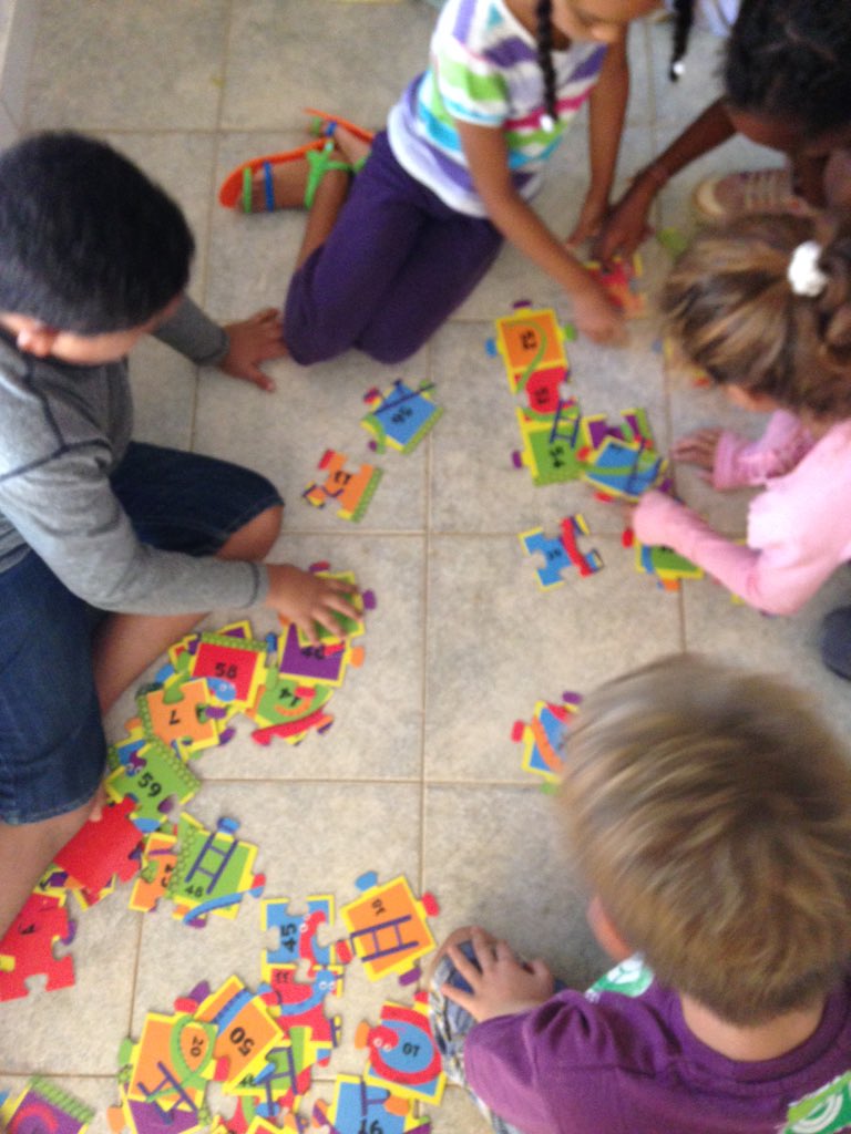 LasTerrenasIS's tweet photo. Math &amp; teamwork with modern methods #lasterrenasinternationalschool #dominicanrepublic #internationaleducation https://t.co/O1mBjSQiA5