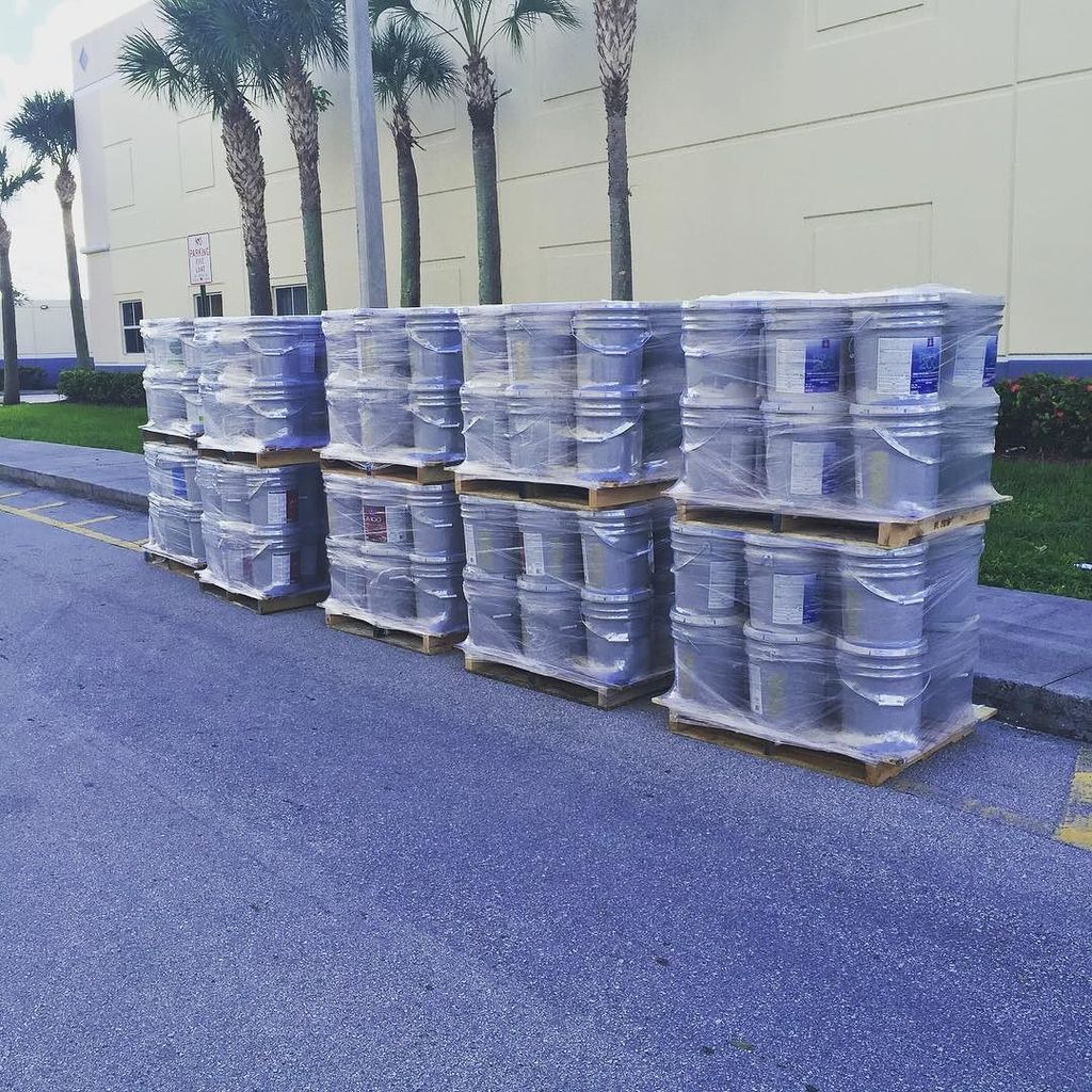 SanJoseContract's tweet photo. RT abbeyfloorcare Exterior Paint 💯✔#GeneralContractor #Remodeling #2015 #GC #Beautiful #Happy #NewConstructi… … https://t.co/UwjadG2XRt