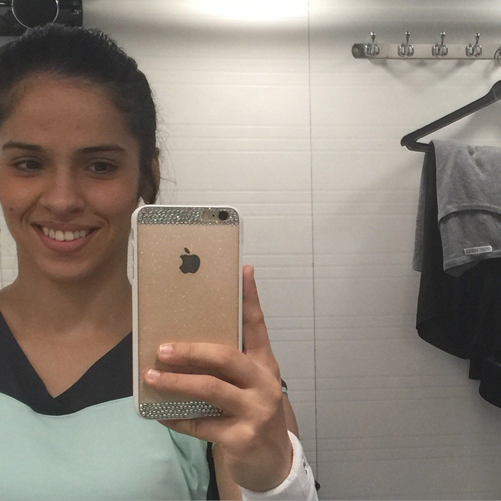 NSaina's tweet photo. Selfieeeeee https://t.co/tBBxCxBhy6