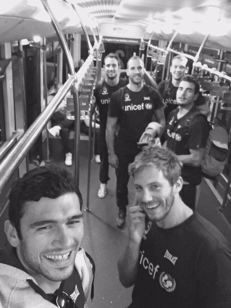 Direzione --->✈️ #Siracusa #serieA1 #waterpolo @ProRecco1913 #daje 💪🏻