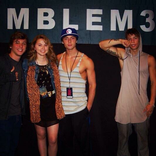 AlissajoanHWE's tweet photo. @EmblemThree #ThrowinBackE3 so happy you guys are back together!! #Winnipeg https://t.co/N6Z1lp9VCr