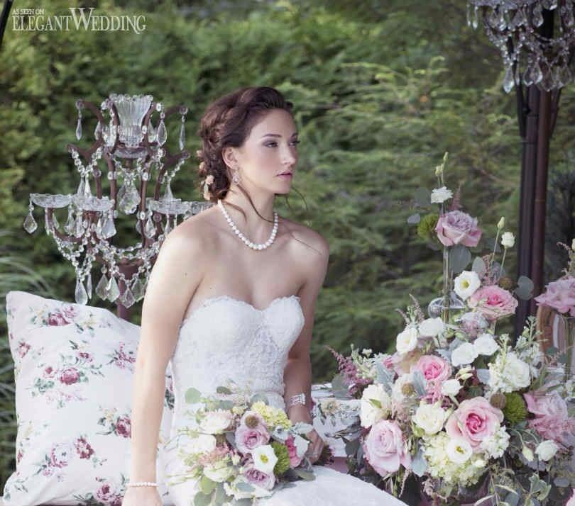 elegantwedding_'s tweet image. This #vintage shoot shows just how sweet it is to involve #family &amp;amp; children in a #wedding! bit.ly/1L1nHMe