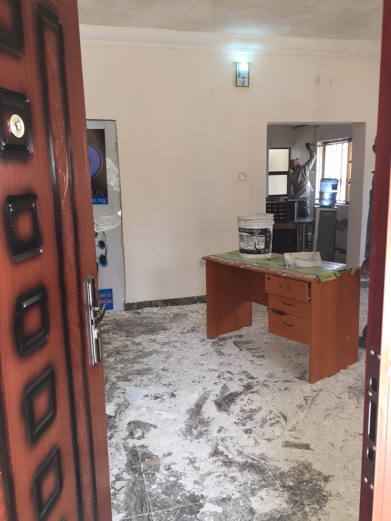 BaddieWush's tweet image. We working #OddsandPieces #HomeImprovementSpecialist #HomeAccessoriesOnline #HomeEnhancement keep watching