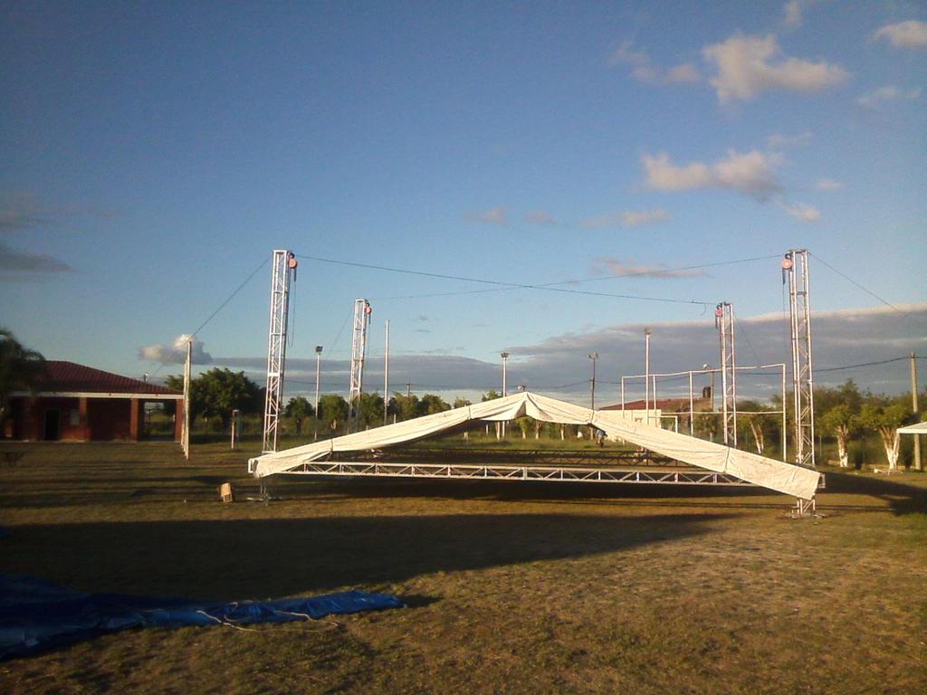 ProductoraTapa's tweet photo. #ClorindaRidersFestivak
Hoy Viernes 6/11 arrancando https://t.co/IfTqr5sp6b