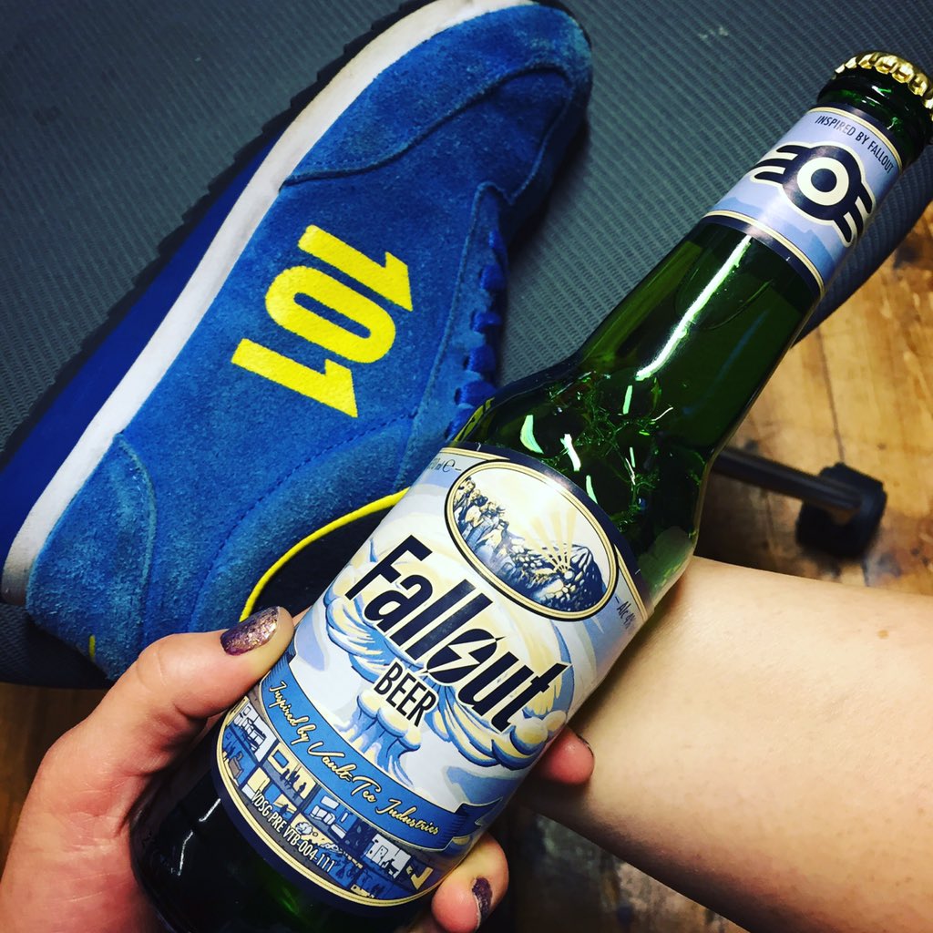 sPaNkGrRrL's tweet photo. All aboard the hype train. CHOO CHOO! #Fallout4 #falloutbeer #falloutshoes https://t.co/R3Y0QWrYI2