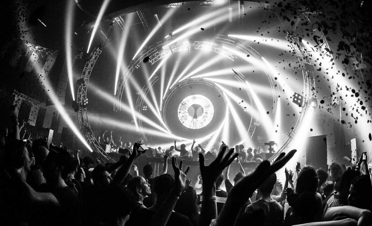 ENTERexperience's tweet photo. A M S T E R D A M . 

Relive #ENTERamsterdam.

WATCH: https://t.co/9qZ0ZzC9dX https://t.co/xnrOmHfrRW