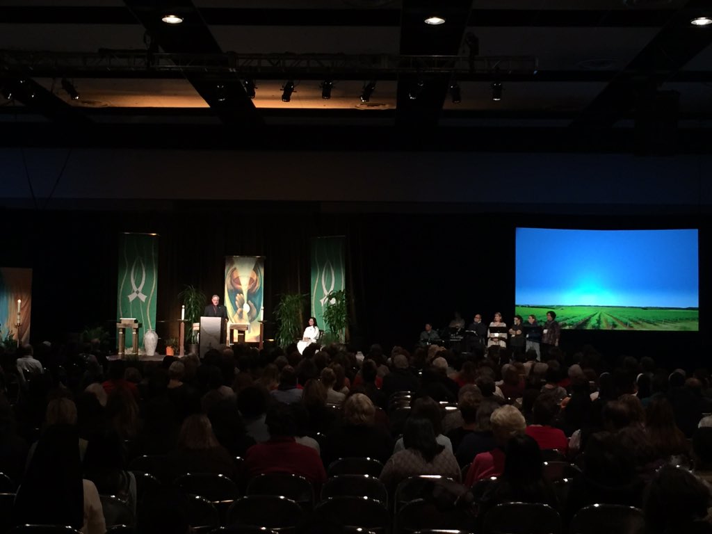 DioceseSanJose's tweet photo. Bishop Garcia of Monterey welcomes us to #CatholicFFC. "This is our task: to encounter and to dialogue." https://t.co/iSPnYeFHNb