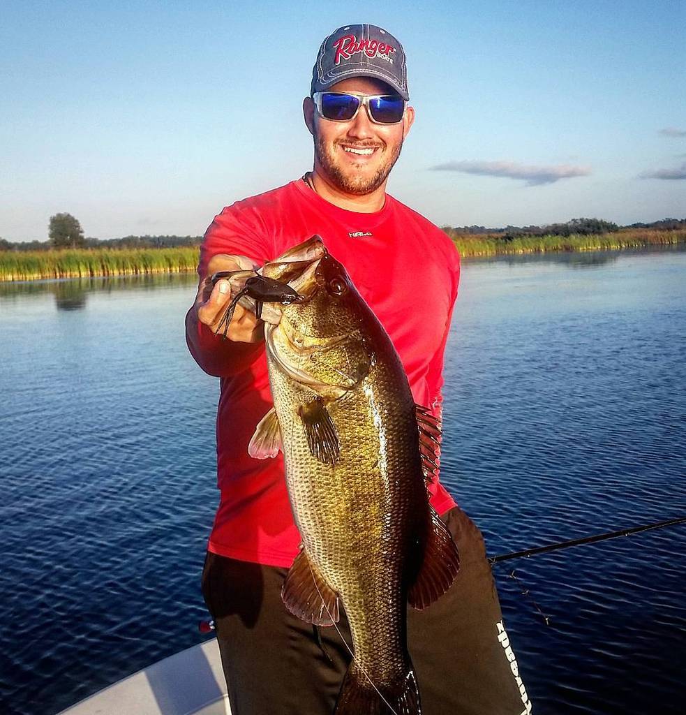 Bass Fishing Source tweet media