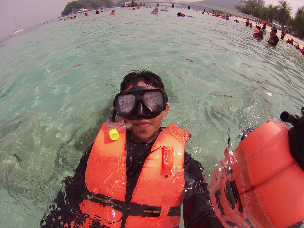 julianjsb's tweet photo. rindu nk snorkling https://t.co/Am1yl8o0Hw