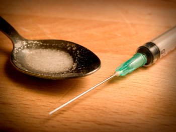 thisdotsucks's tweet image. Heroin abuse is now the no. 1 drug threat in the US. #thisdotsucks #drugabuse #sucks ow.ly/UhKfj