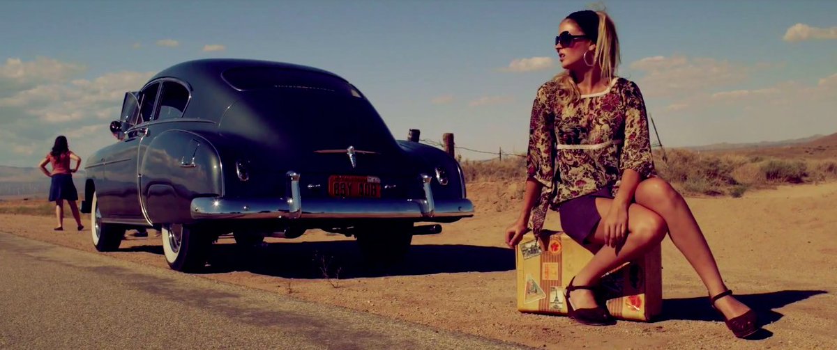 Racingthemovie's tweet photo. Cant wait to pitch my film @Racingthemovie @AFMOFFICIAL @DunneGriffin @LasVegas @cccars @emilymarieloise #roadmovie https://t.co/w7fqyuGgDn