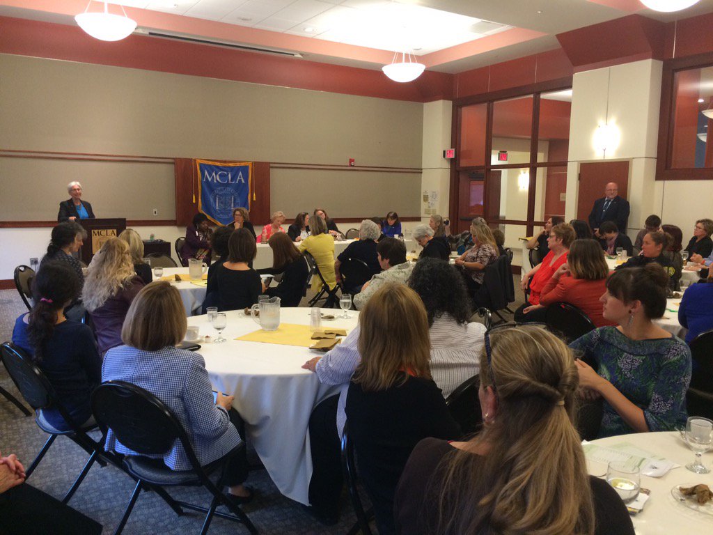 @CariddiGailanne kicking off the second part of our Berkshires Tour at MCLA! #mapoli