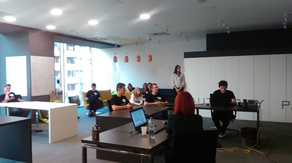 APIknowsIT's tweet image. Enjoying great presentations from API Lab participants! Great job during last three months! :) #APILab #APIknowsIT